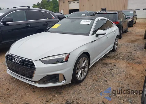 2020 Audi A5 Sportback Premium Plus 45 Tfsi Quattro S Tronic z USA, uszkodzony, nr VIN WAUCNCF57LA018557